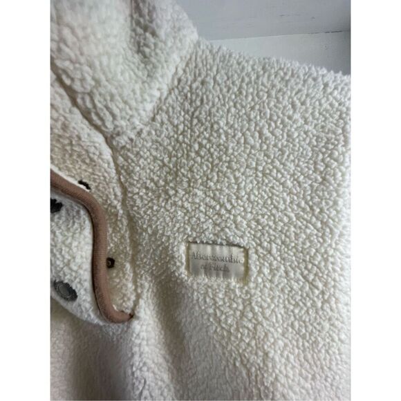 Abercrombie Ivory Henley Sherpa Size 11-12 - Picture 3 of 8